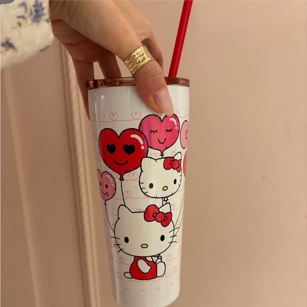 Hello kitty cup